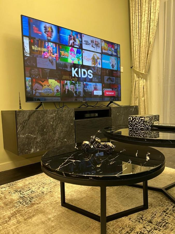 Luxury 2 Bedroom With Burj Khalifa View Dubai Buitenkant foto
